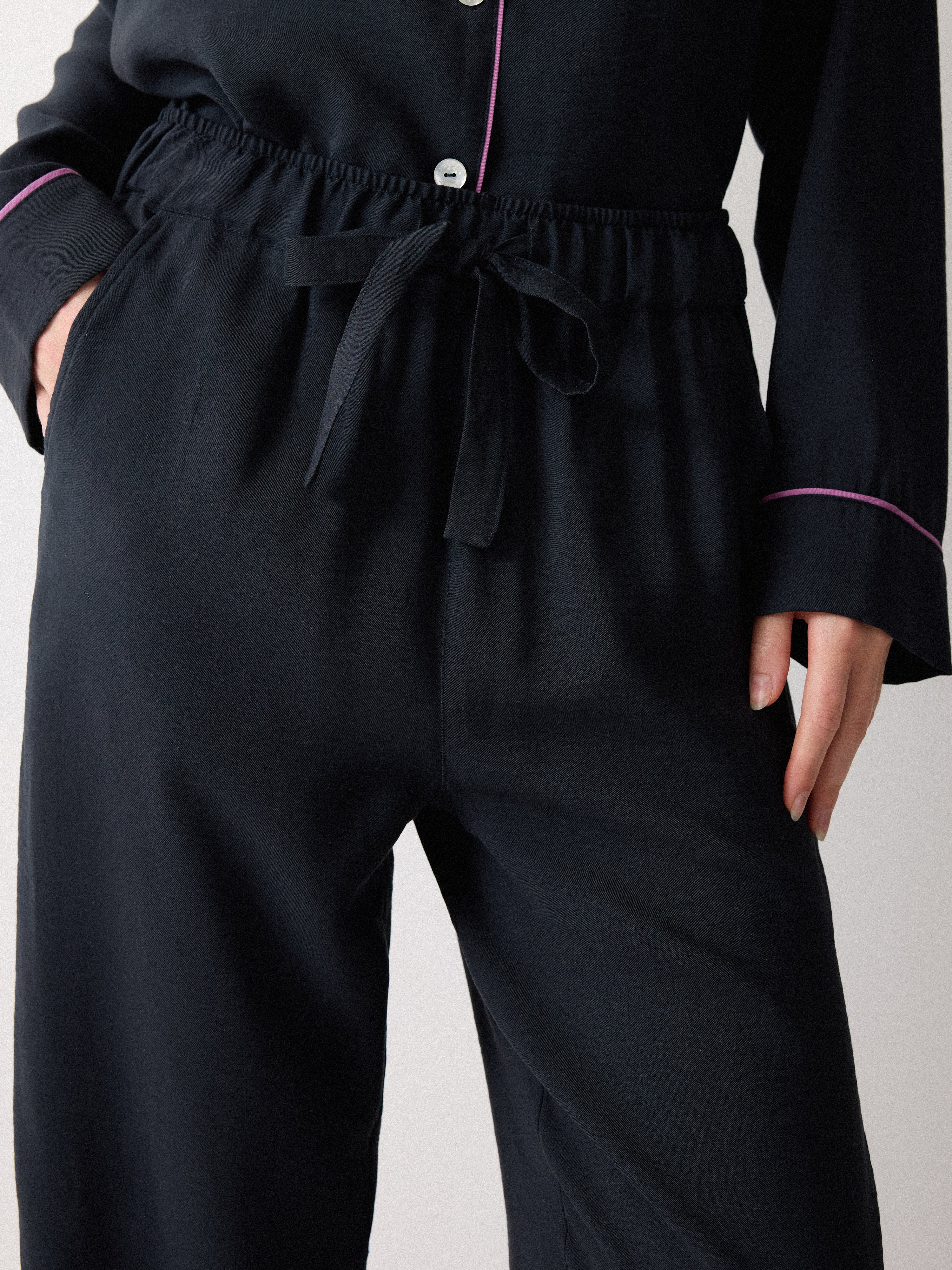 Piped Detail Relaxed Pyjamas | Navy - Image 3