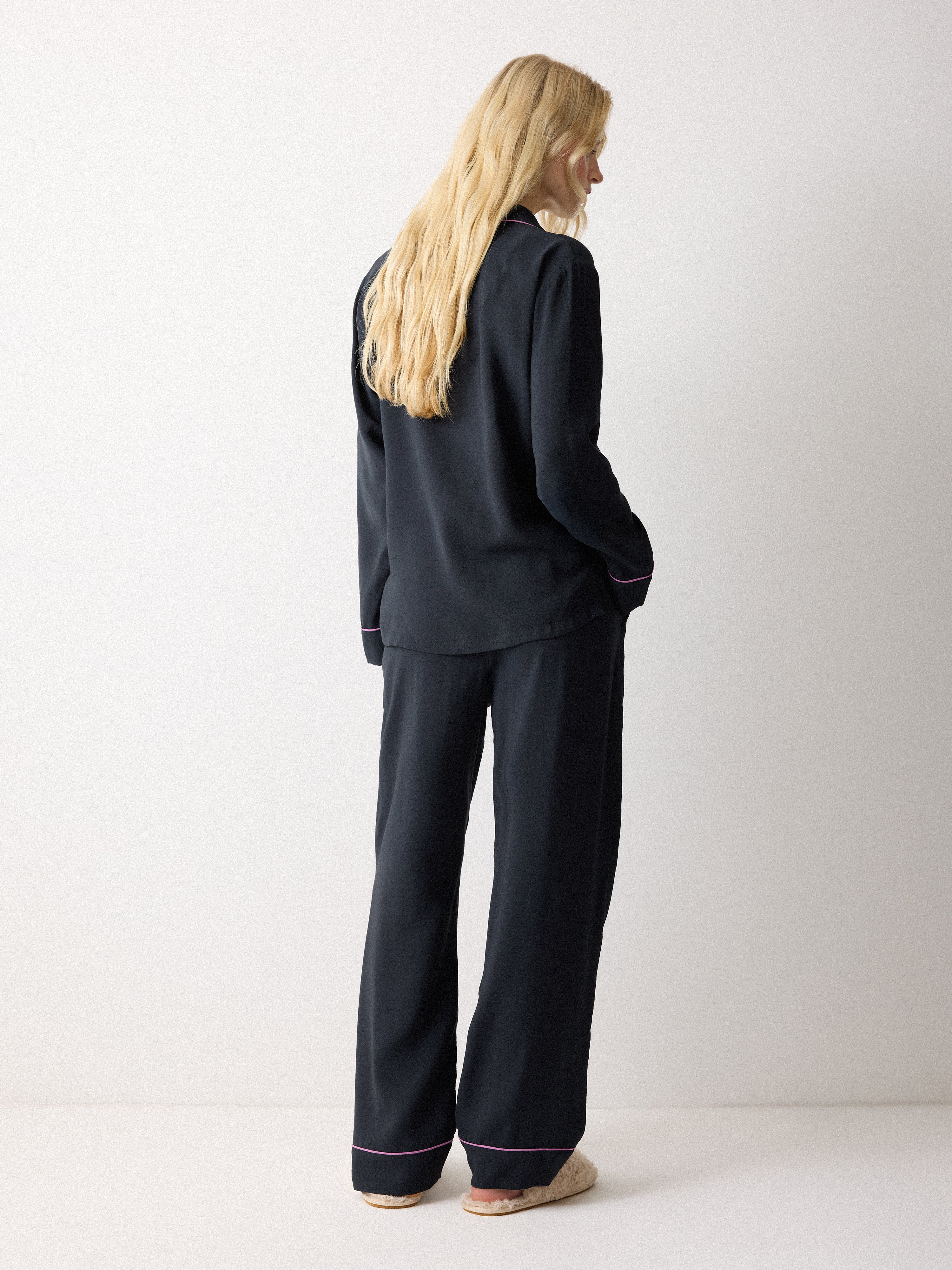 Piped Detail Relaxed Pyjamas | Navy - Image 4