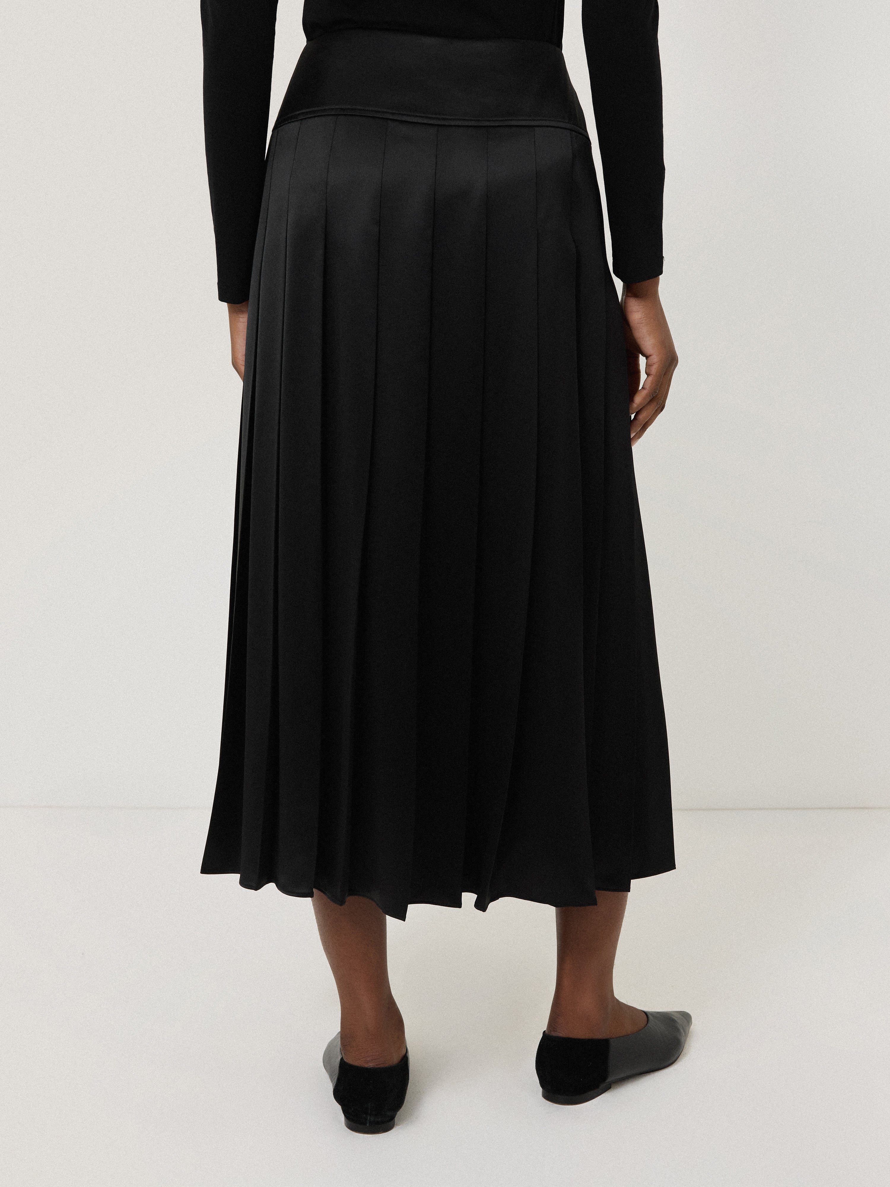 Pleated Midi Skirt | Black - Image 4