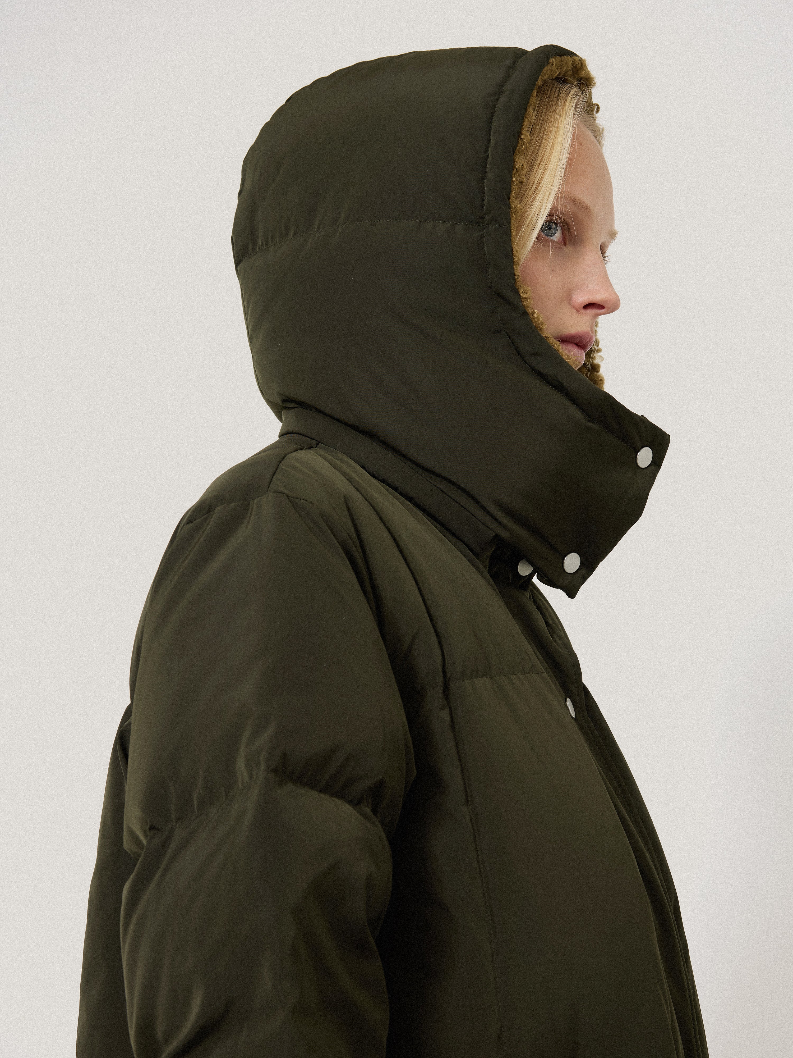 Relaxed Longline Puffer Coat | Dark Kale - Image 5