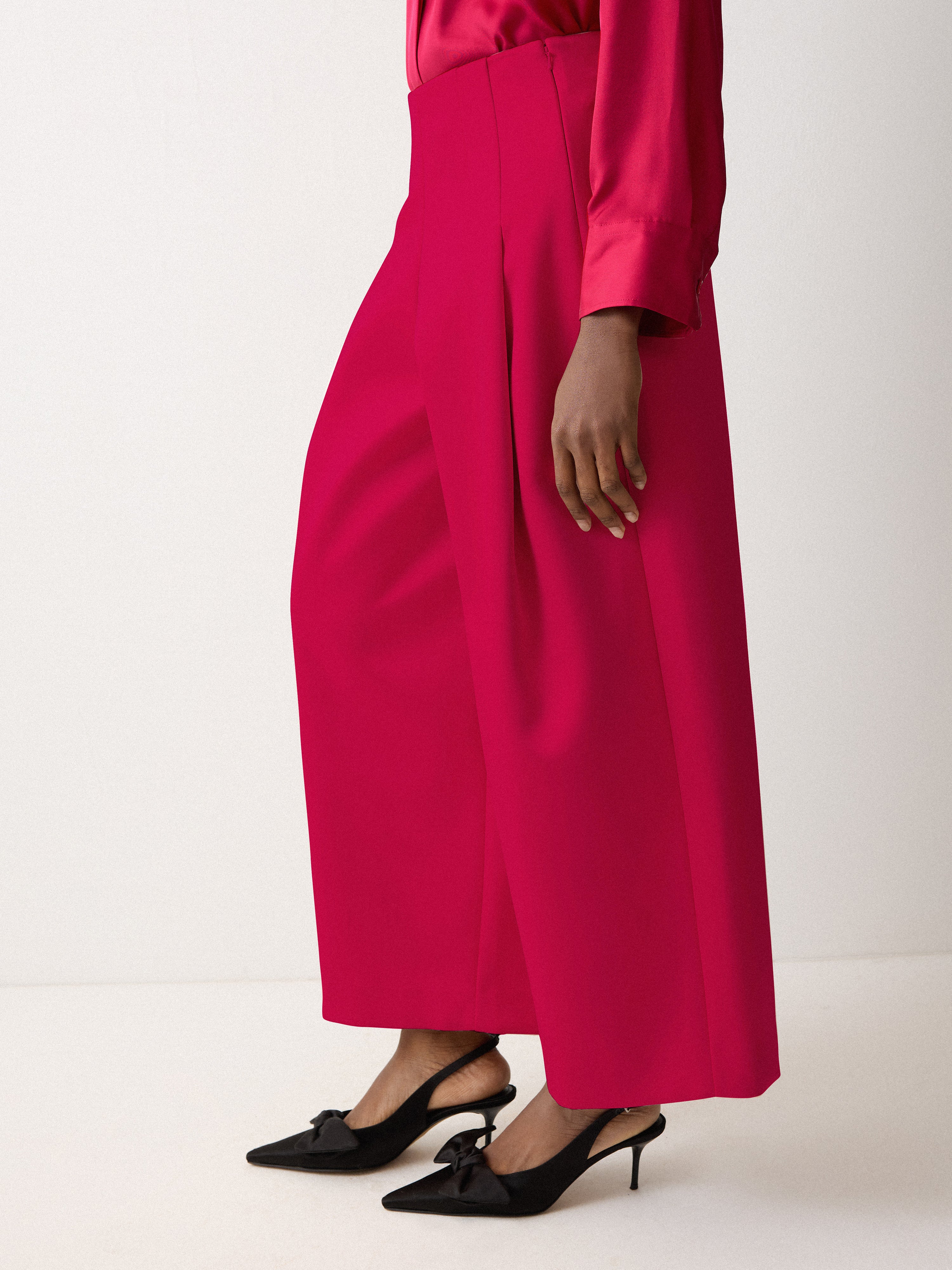 Satin Volume Cropped Trouser | Pink - Image 3