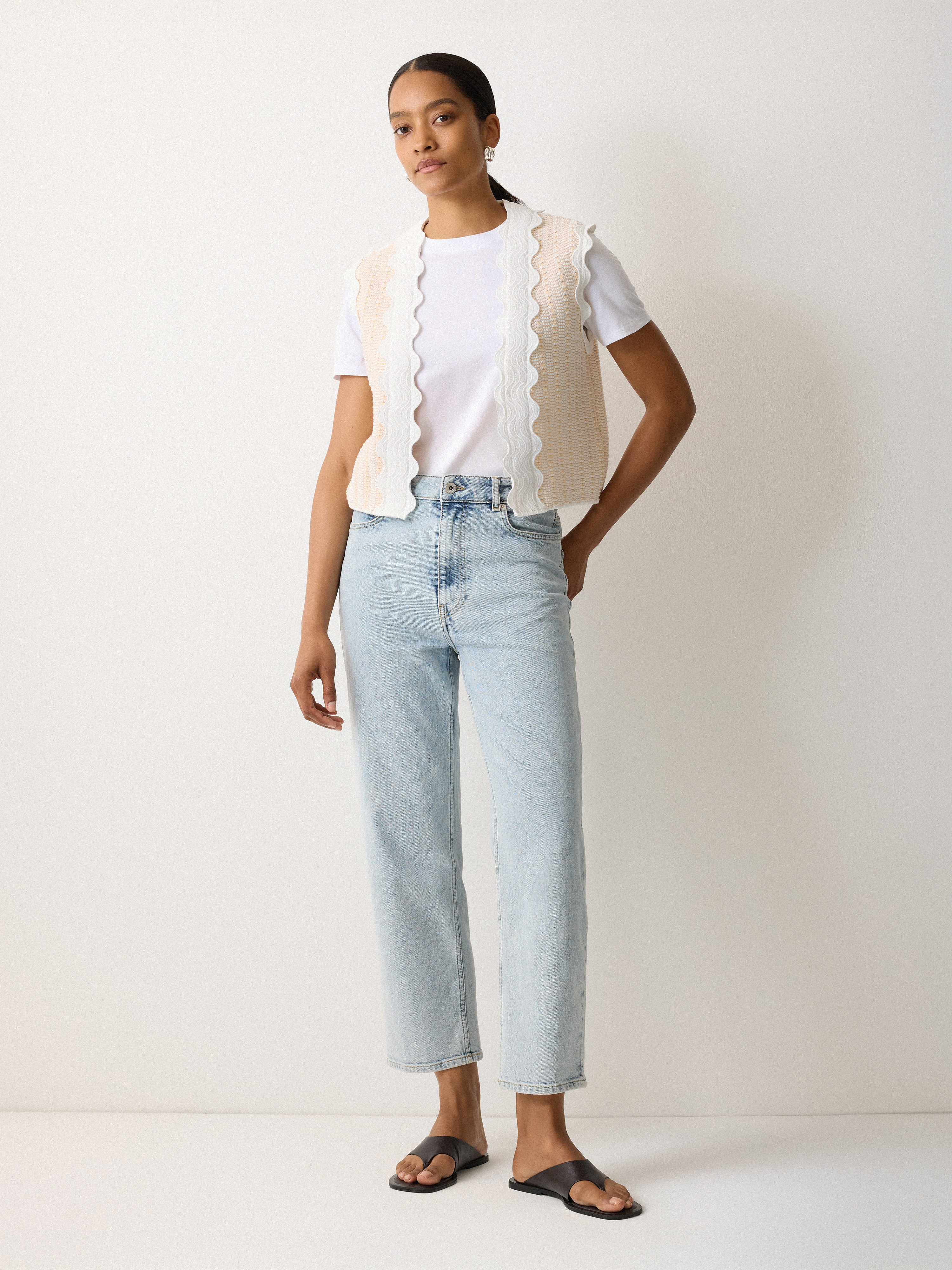 Scallop Trim Waistcoat | Cream