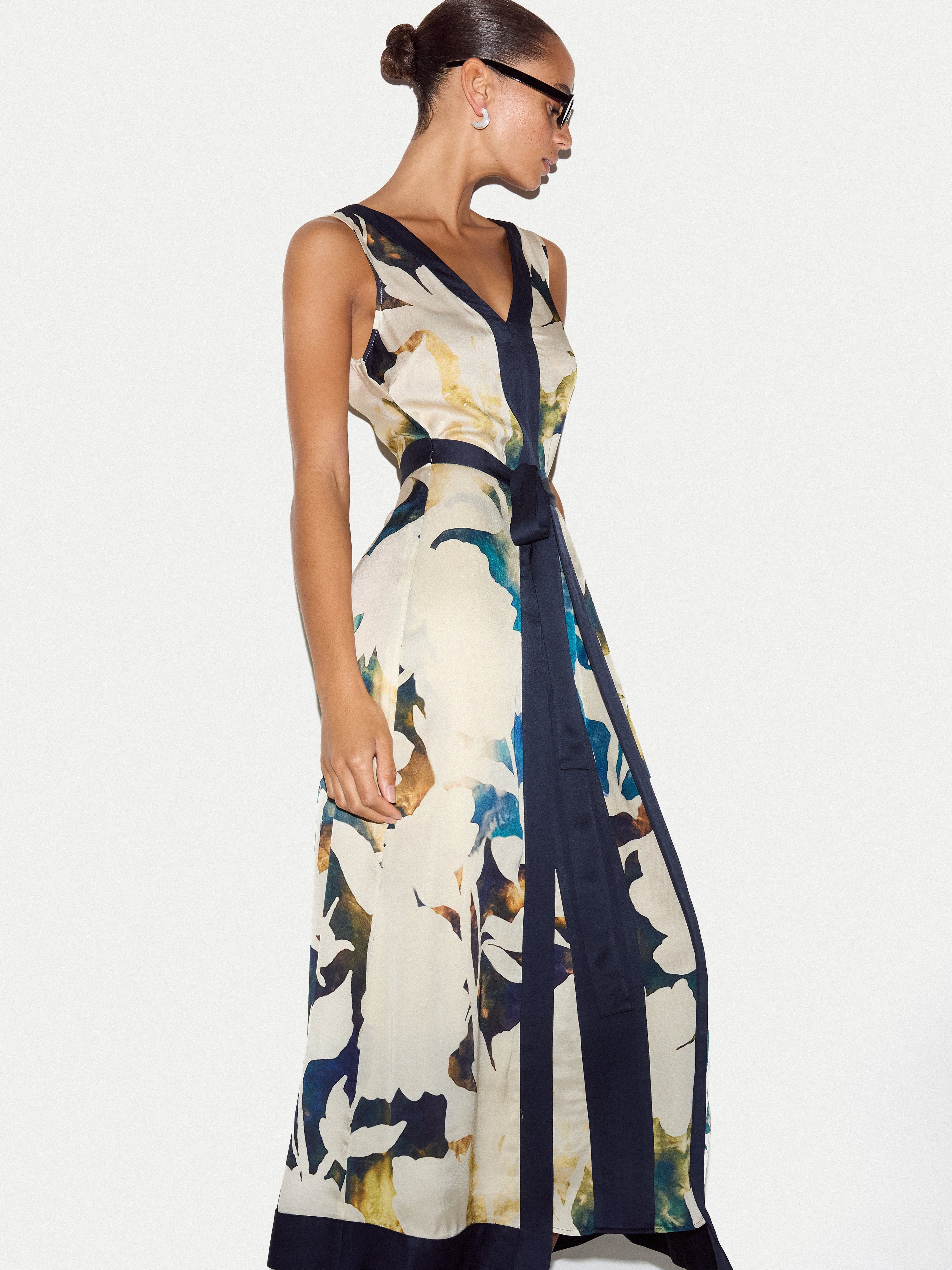 Shadow Floral Satin Wrap Dress | Cream - Image 3