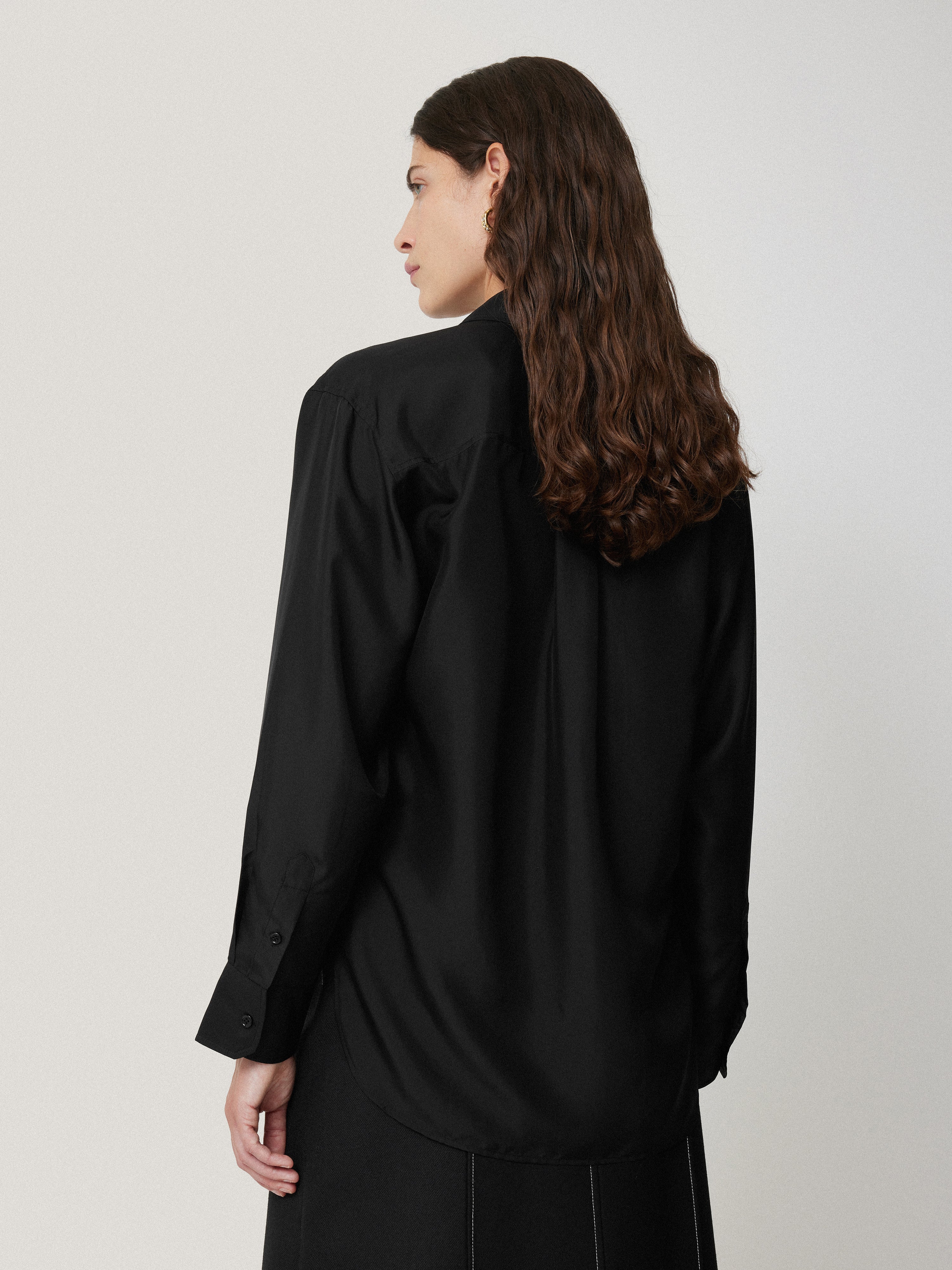 Silk Habotai Relaxed Shirt | Black - Image 5