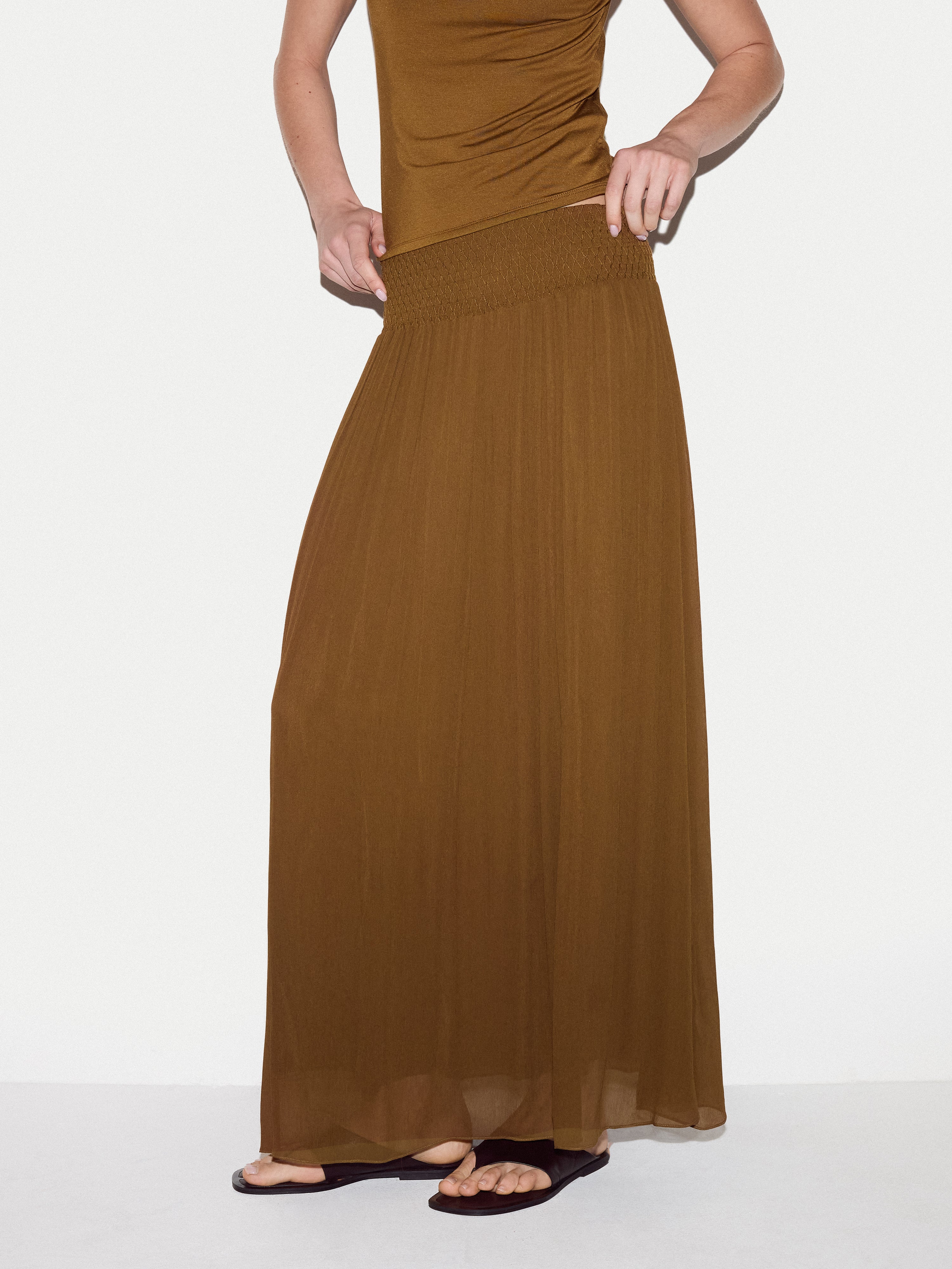 Smocking Chiffon Skirt | Brown - Image 3