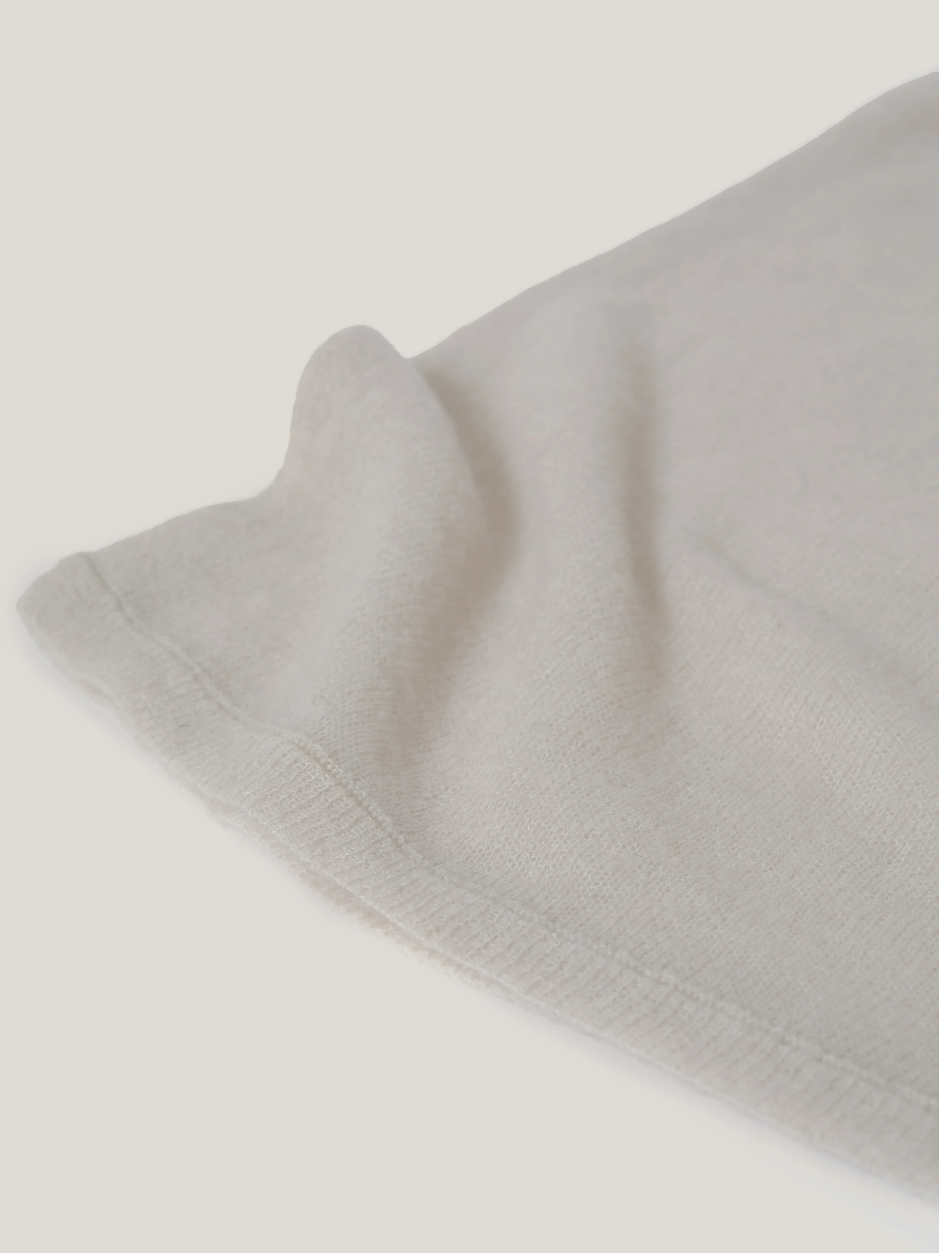 Soft Gauzy Knit Scarf | Pale Grey - Image 4