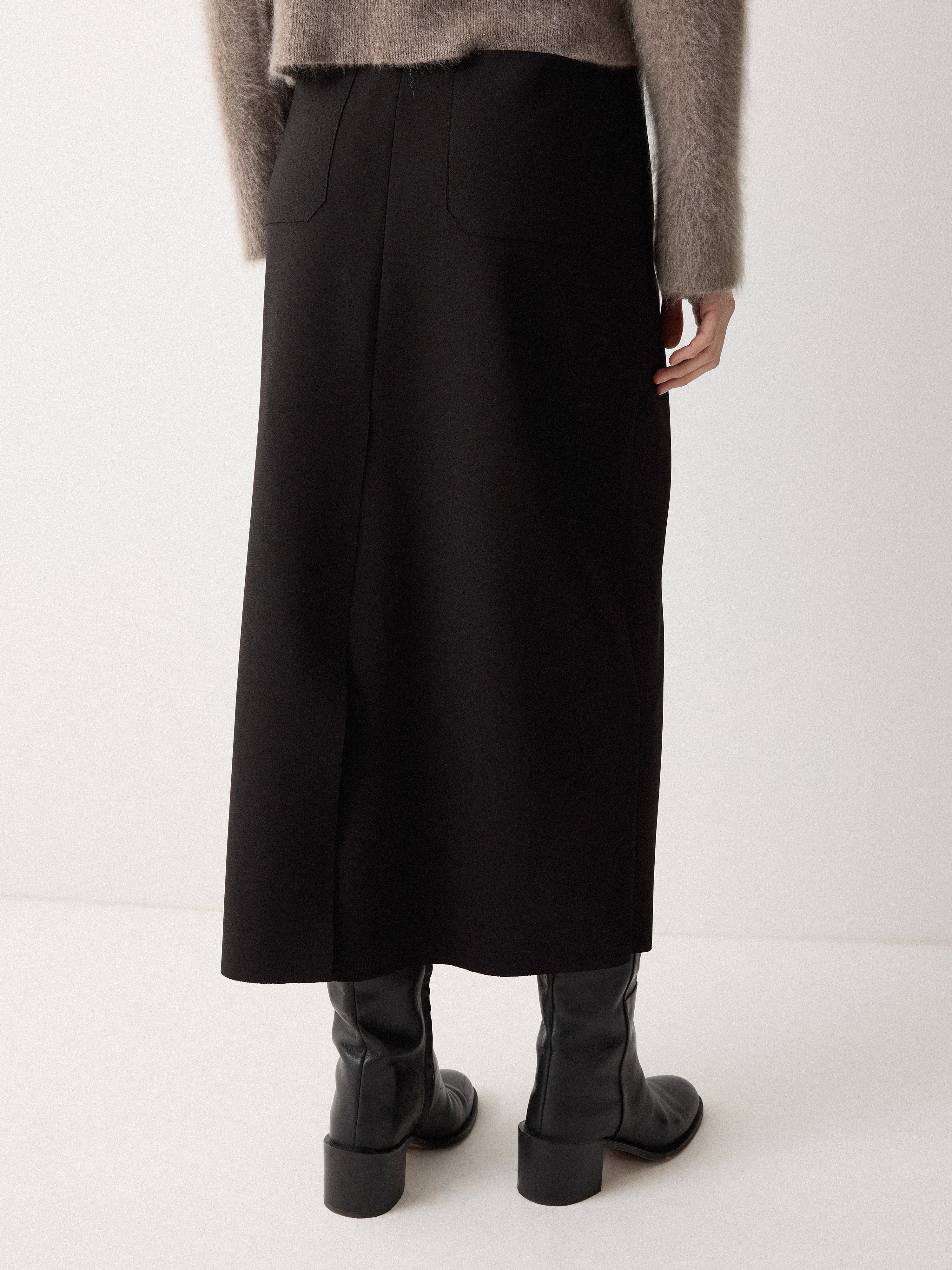 Stretch Crepe Pencil Skirt | Black - Image 4
