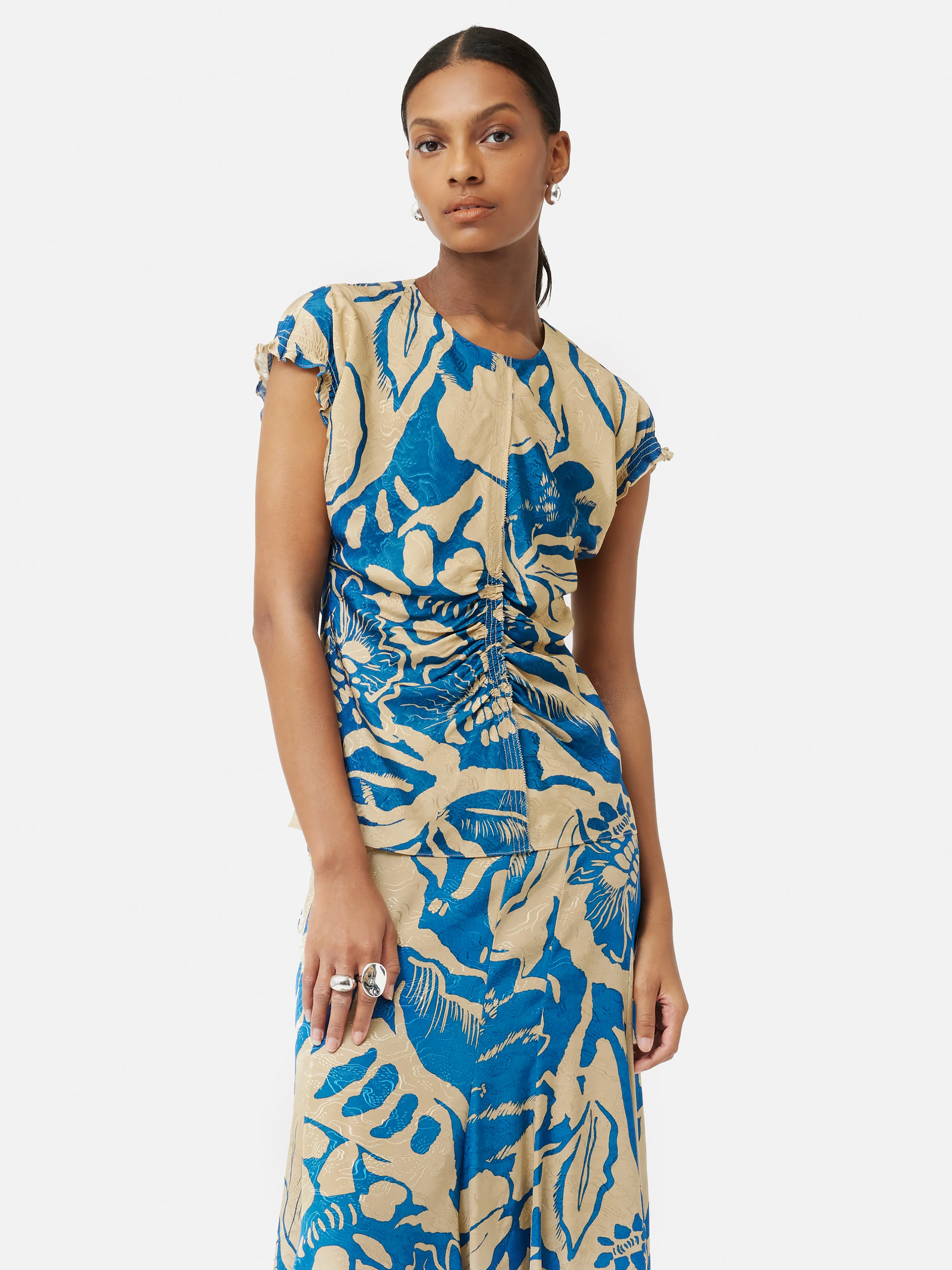 Strokes Floral Jacquard Top | Dark Blue - Image 3