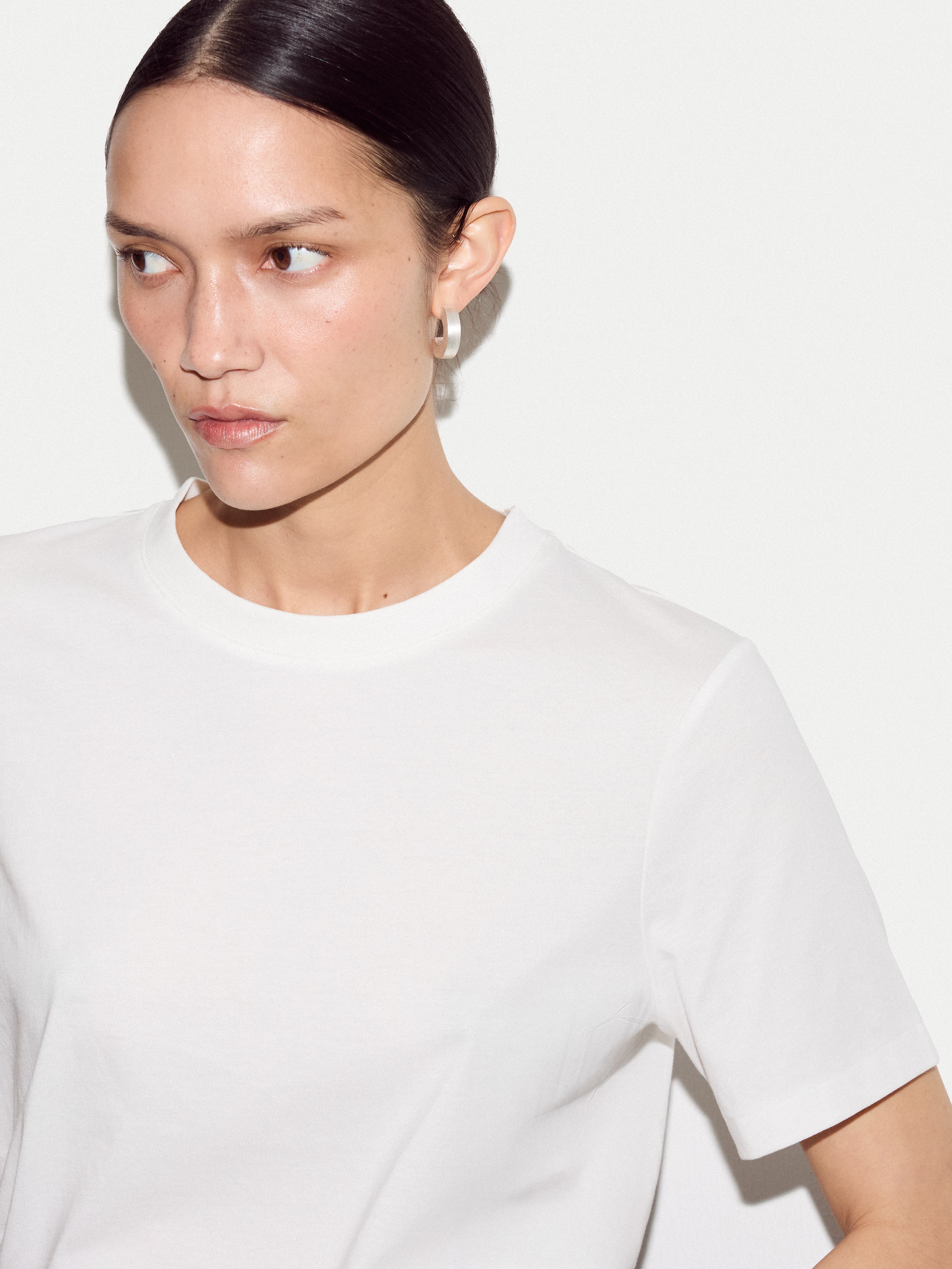 Supima Cotton Crew Neck T-shirt | White - Image 2