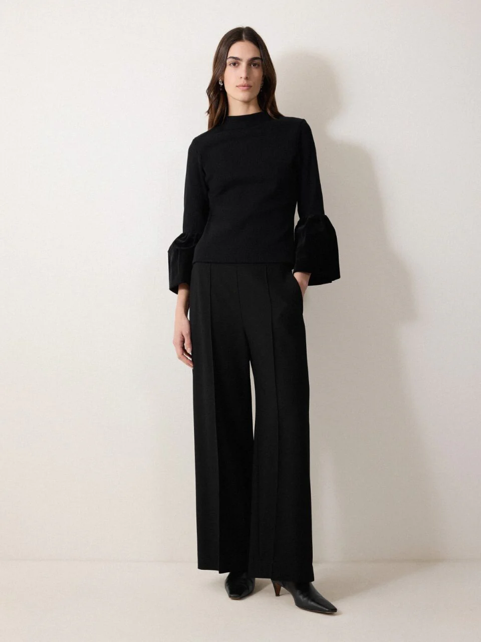 Velvet Sleeve Knitted Top | Black