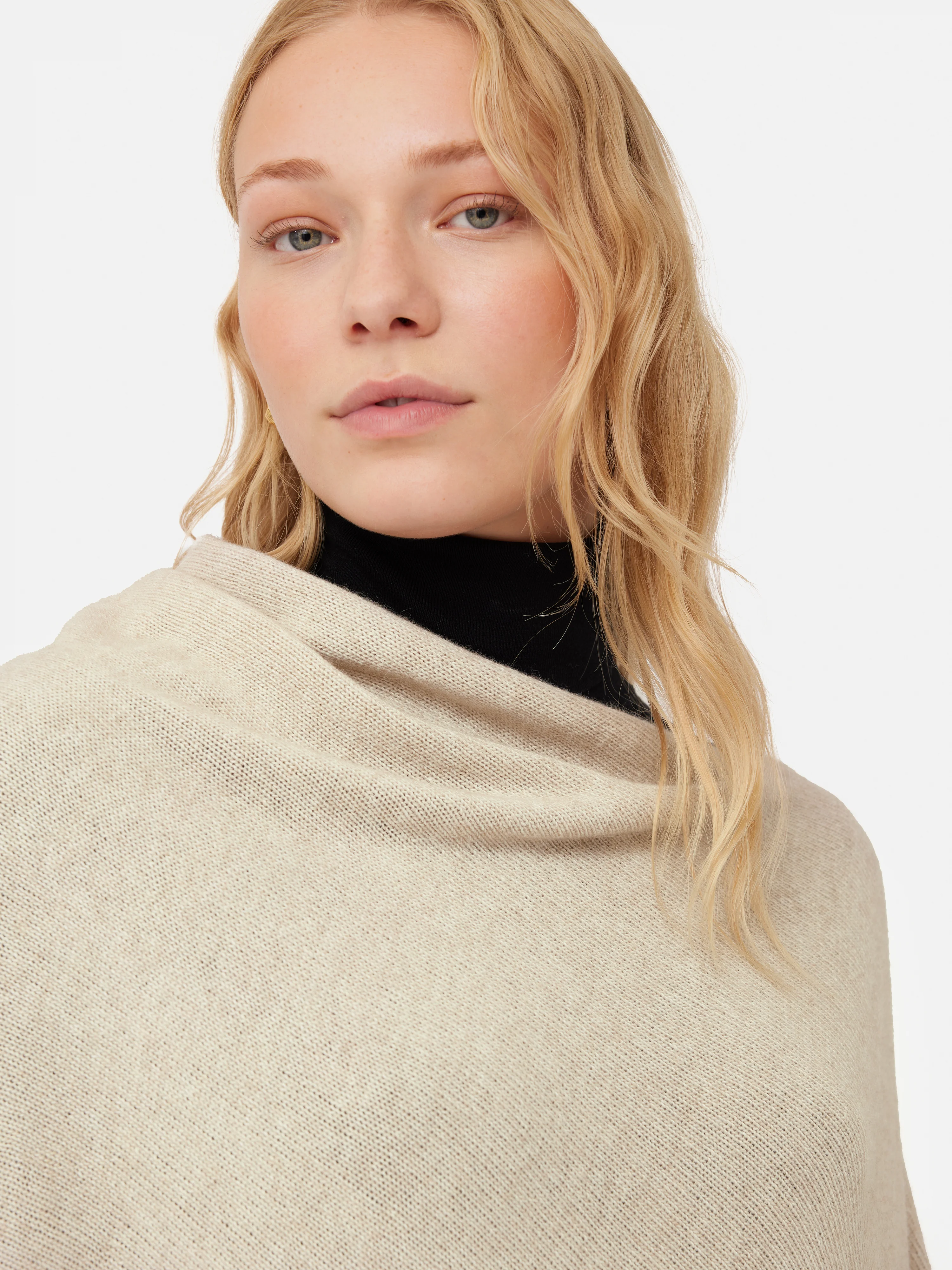 Wool Cashmere Blend Border Poncho | Cream - Image 2