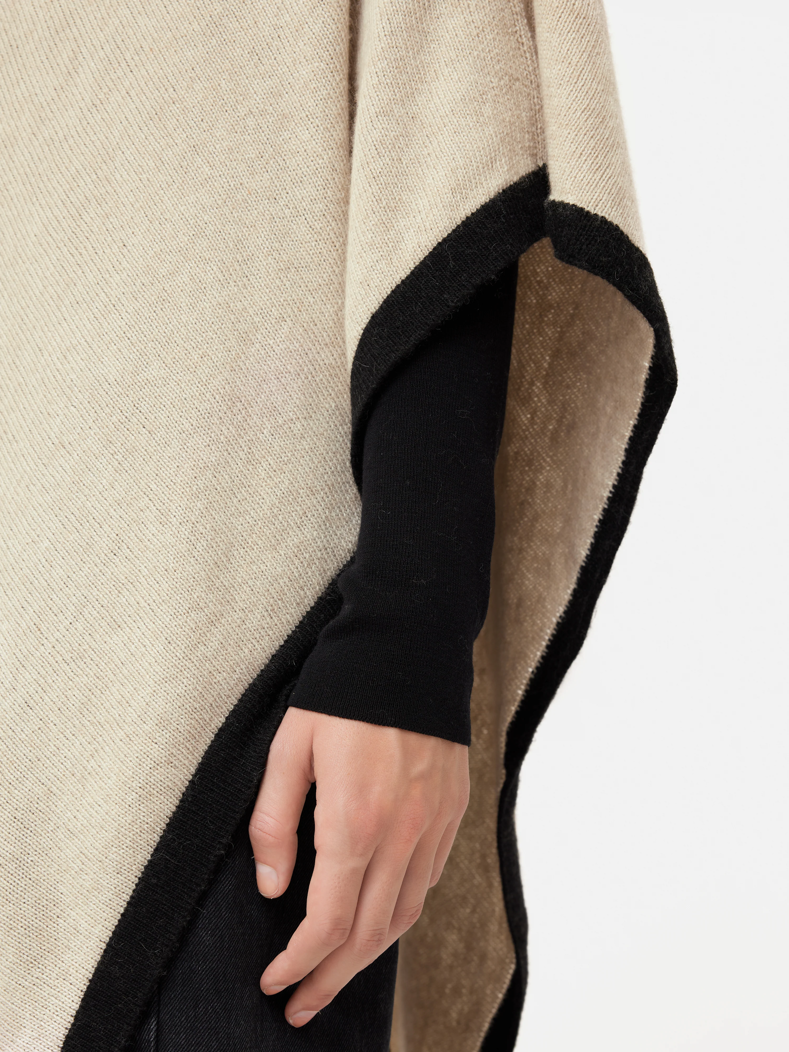 Wool Cashmere Blend Border Poncho | Cream - Image 3