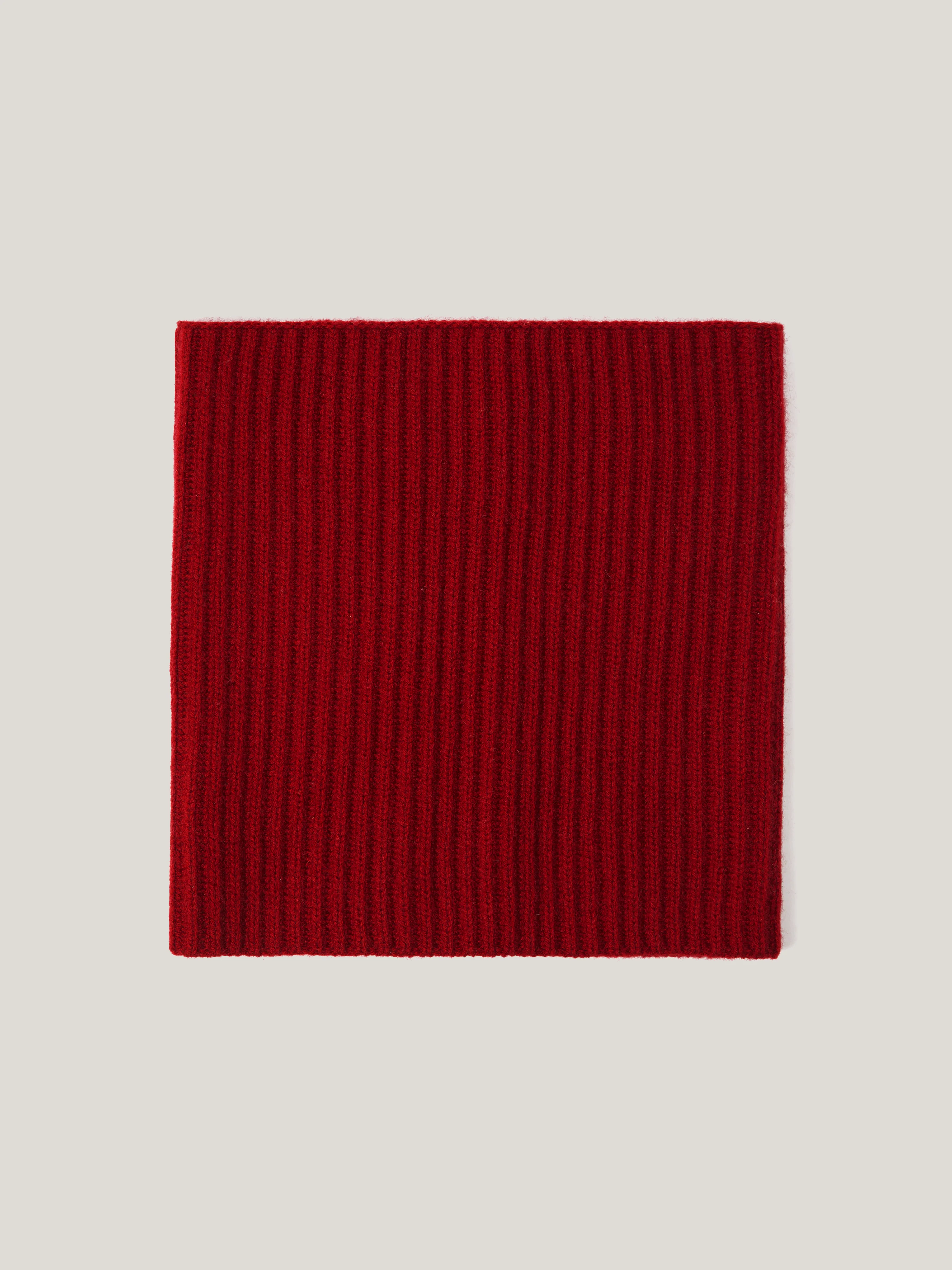 Wool Cashmere Blend Snood | Red - Image 2