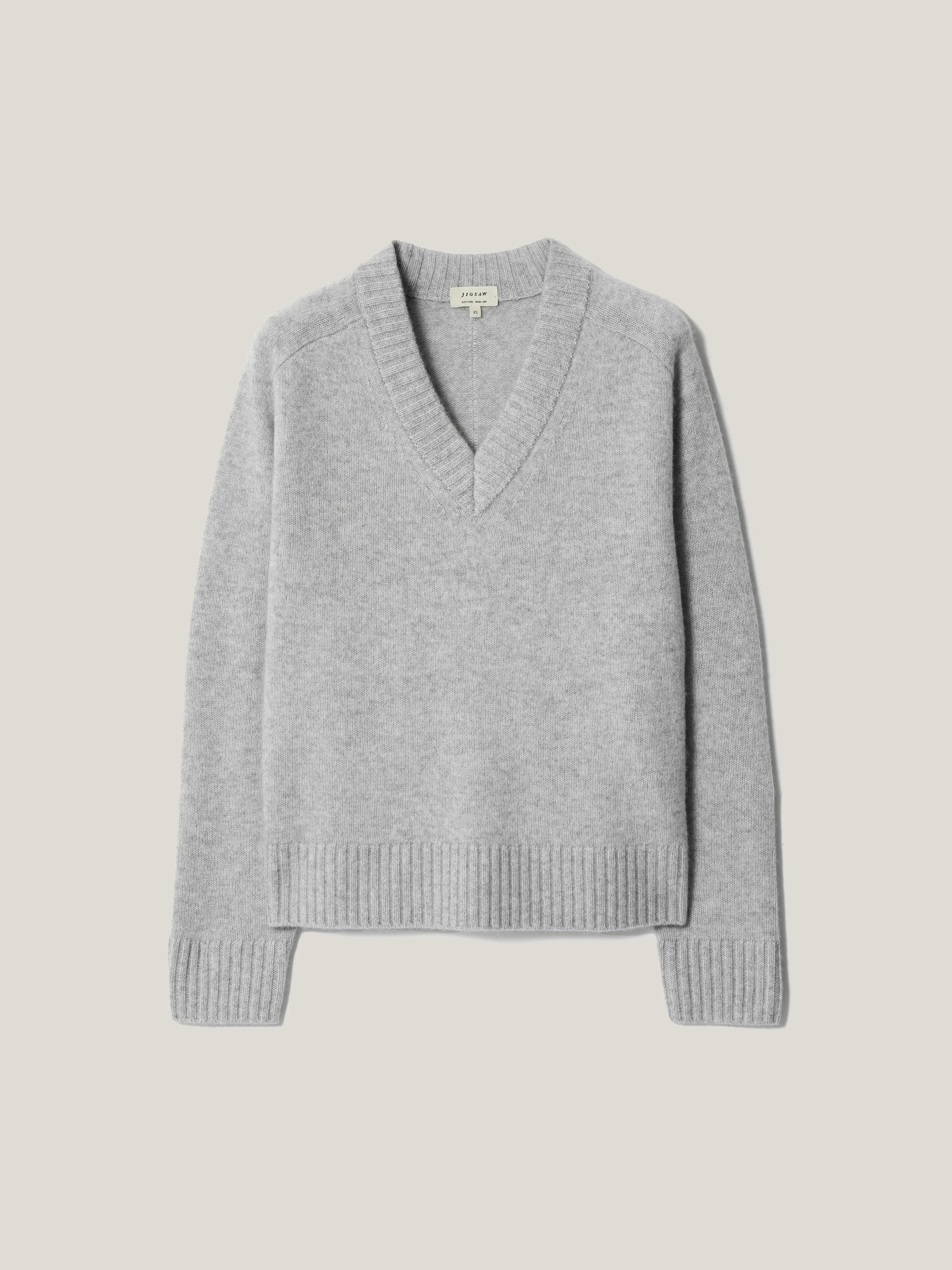 Wool Cashmere Blend V Neck Jumper | Grey - Image 6