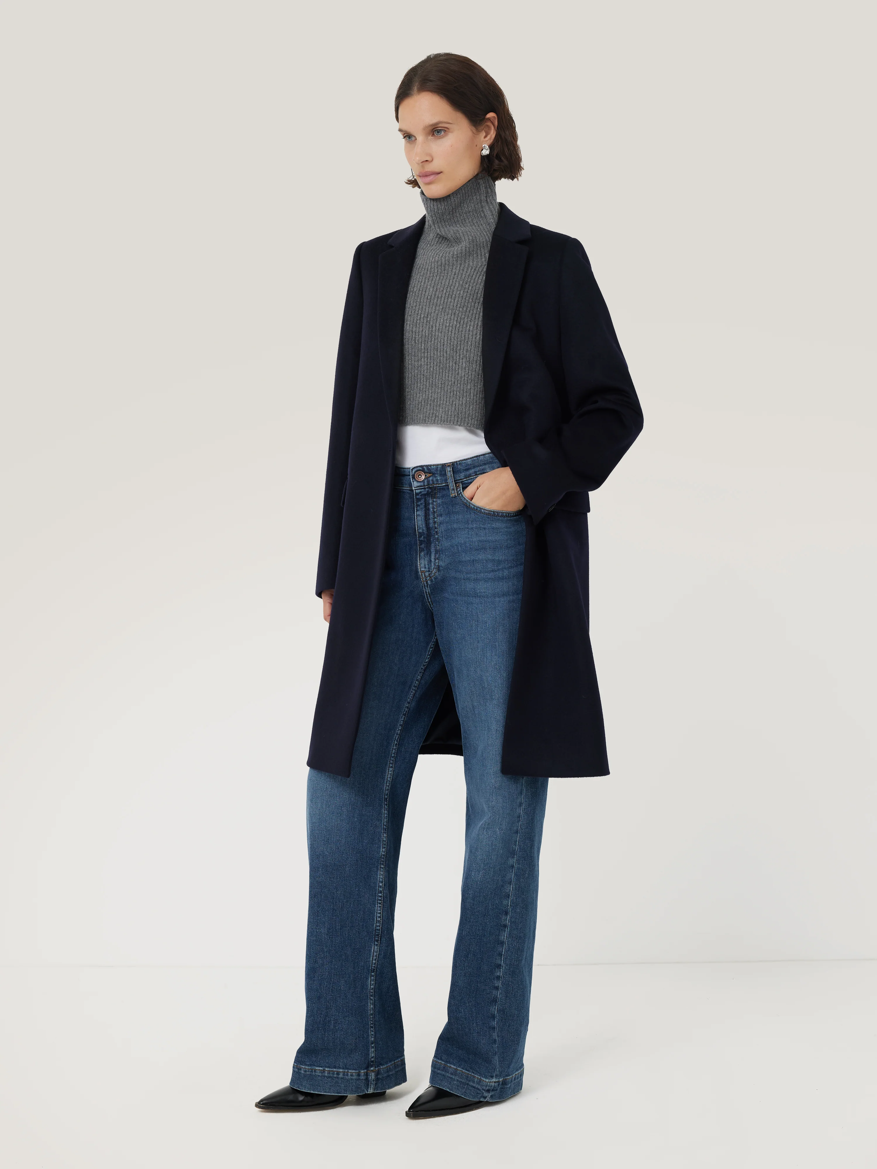 Wool Cashmere Roll Neck Bib | Grey - Image 4